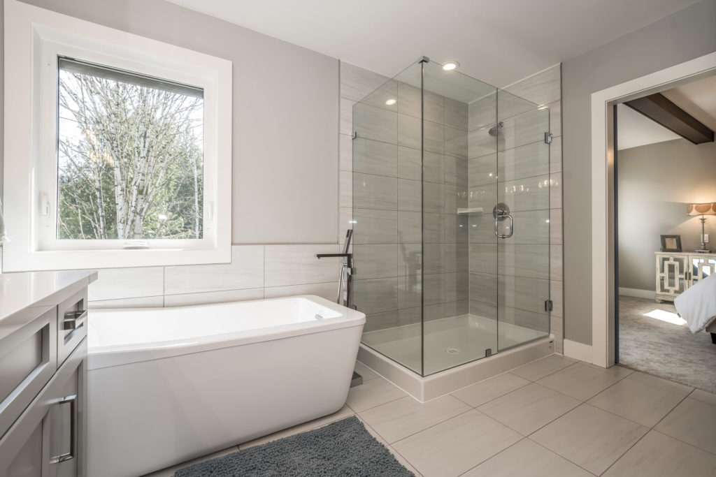 Luxury Custom Built Ensuite Bathroom