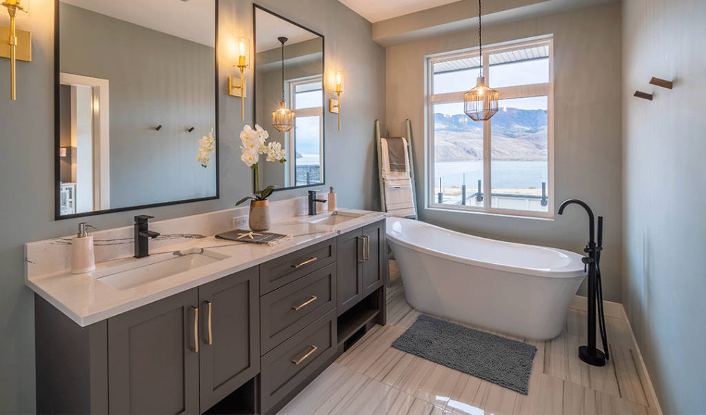 Custom home bathroom ensuite