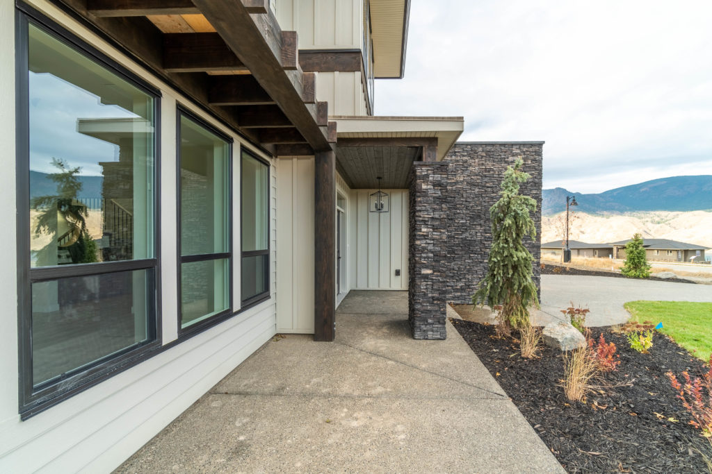What is a luxury designed home?