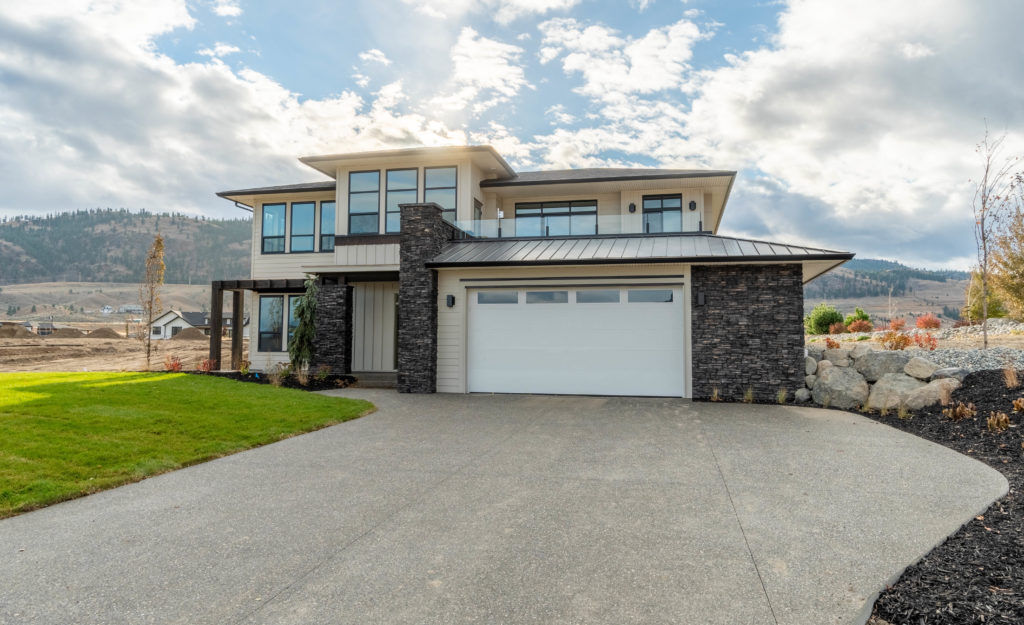 single detached family home