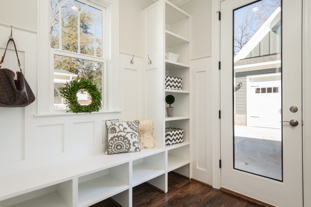 Pros and cons of choosing a spec home