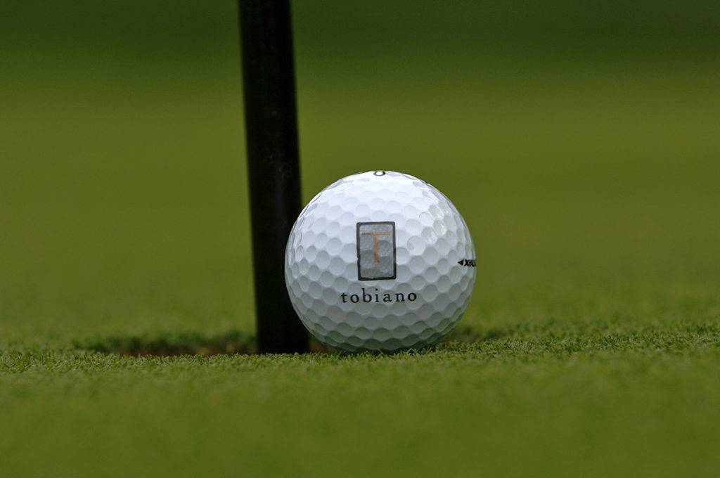 Tobiano golf ball